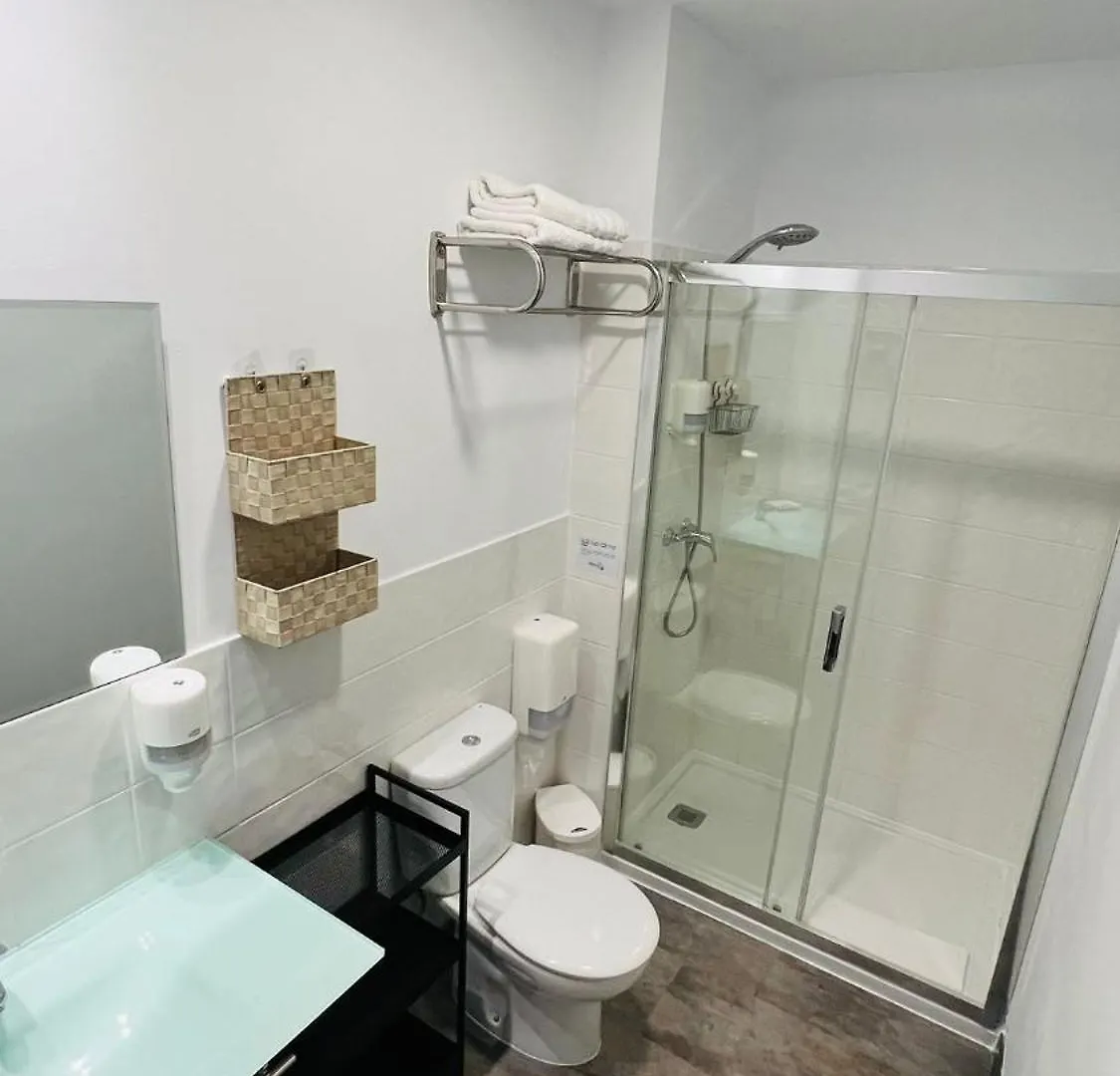 טורמולינוס Bajondillo Beach Cozy Inns (Adults Only) בית הארחה