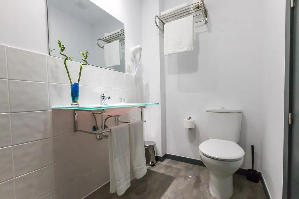 בית הארחה טורמולינוס Bajondillo Beach Cozy Inns (Adults Only)
