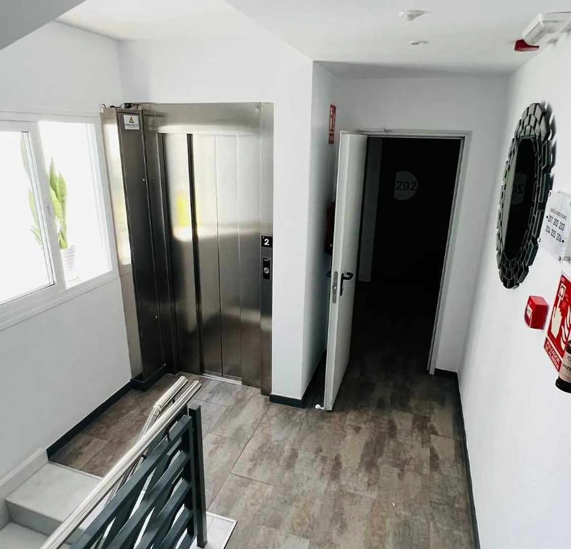 *** Gasthuis Bajondillo Beach Cozy Inns (Adults Only) Torremolinos Spanje